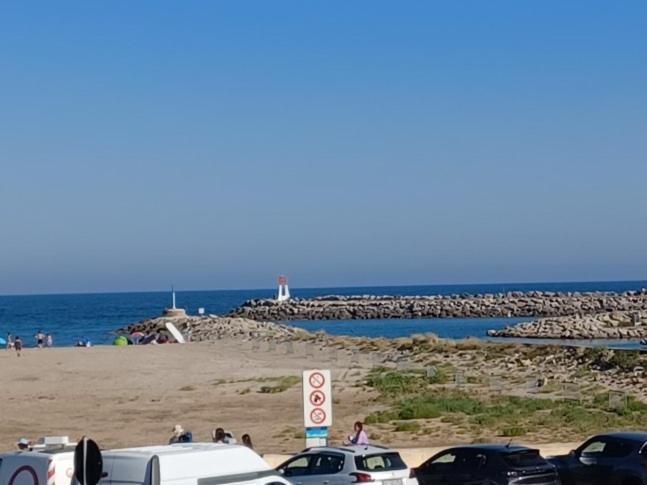 Superbe Appartement Avec Vue Sur Le Port Et Plage Saint-Pierre-la-Mer  ภายนอก รูปภาพ